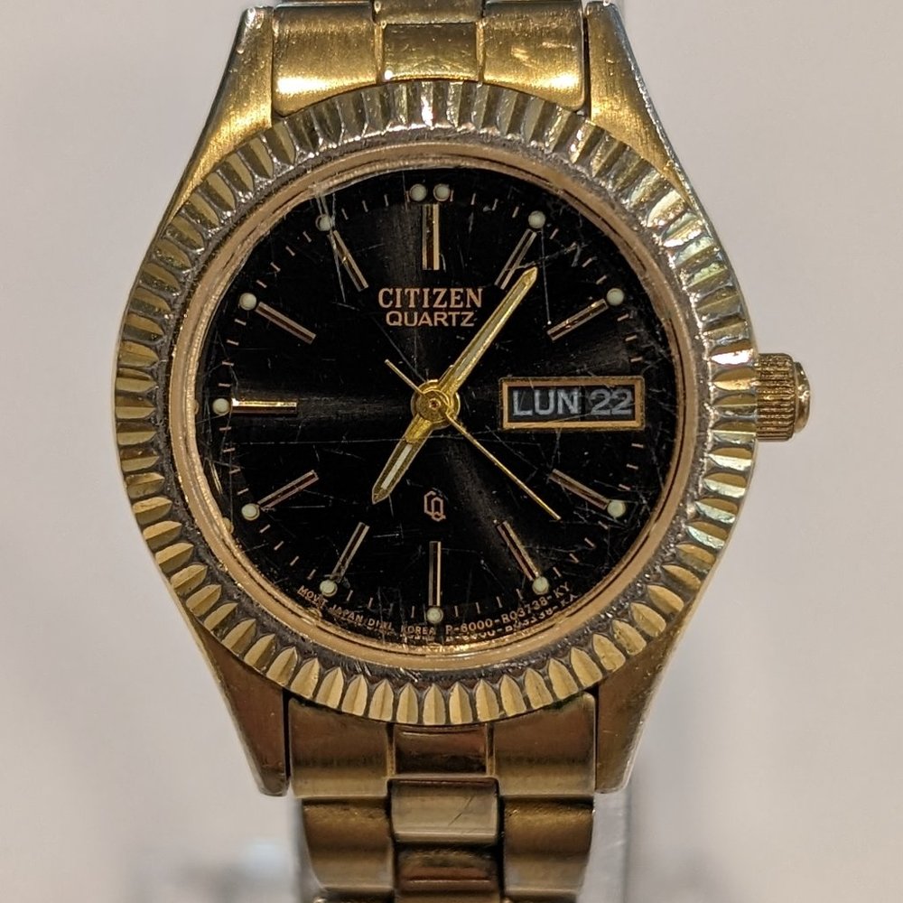 Citizen 6000--R03738 Ladies Quartz Women's Watch Day Date
